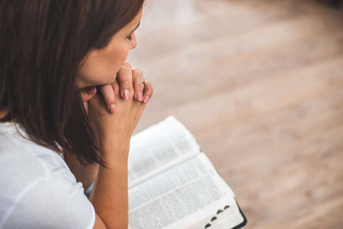 How to Pray for Guidance When Starting a Business